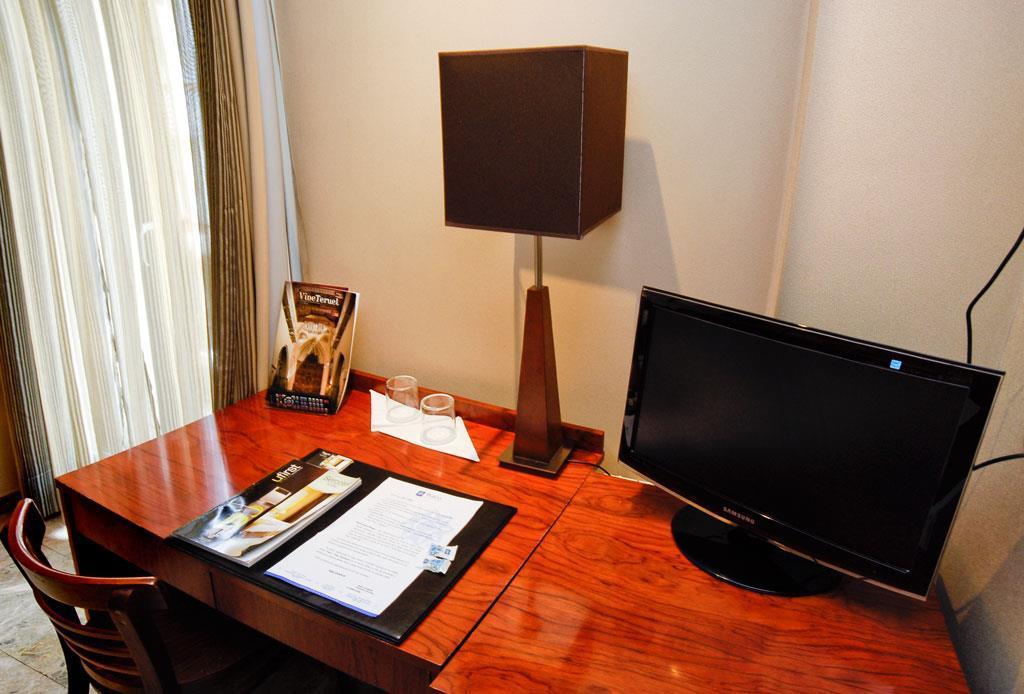 Torico Plaza Hotel 3*