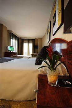 Hotel Torico Plaza